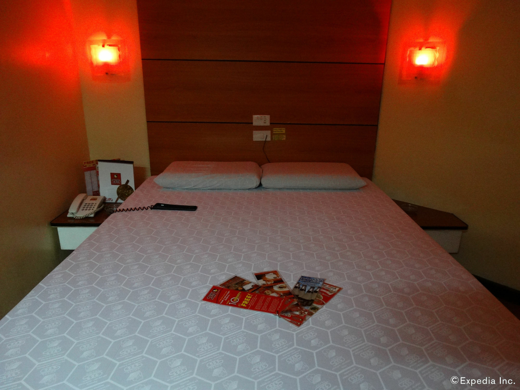 Hotel Sogo Pasay Wood Street Εξωτερικό φωτογραφία
